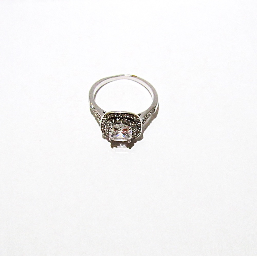 Cubic Zirconia Square Statement Ring - image 3